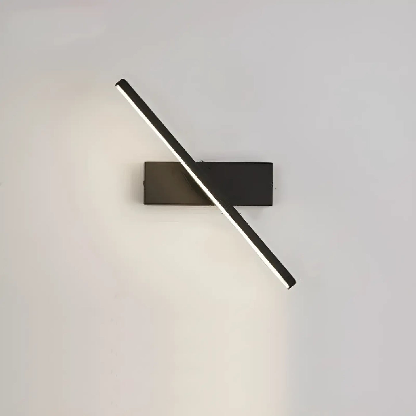 Applique murale LED en forme de lame rotative pour chambre