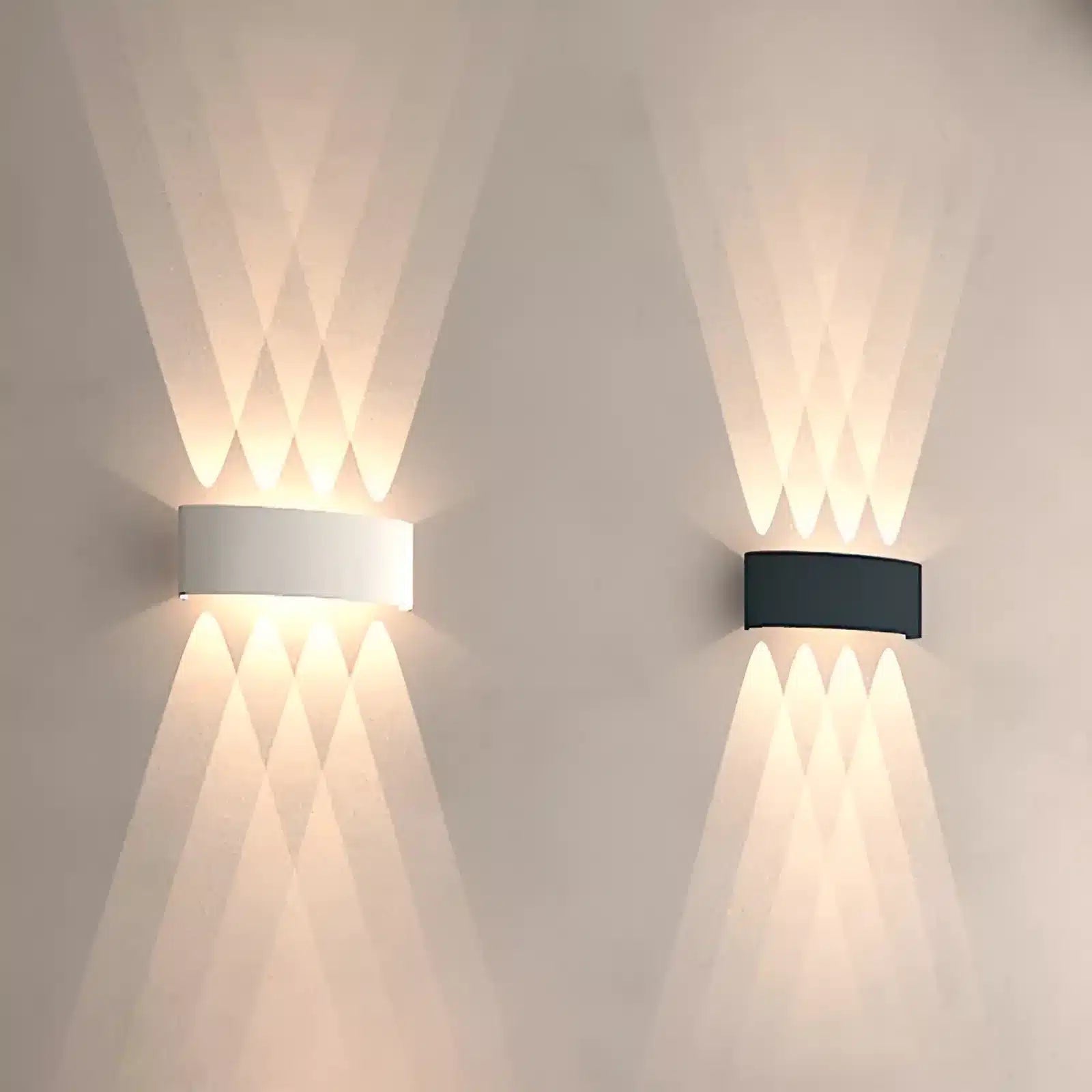 Applique LED Croisée en noir et blanc pour chambre - Luminenza - Blanc