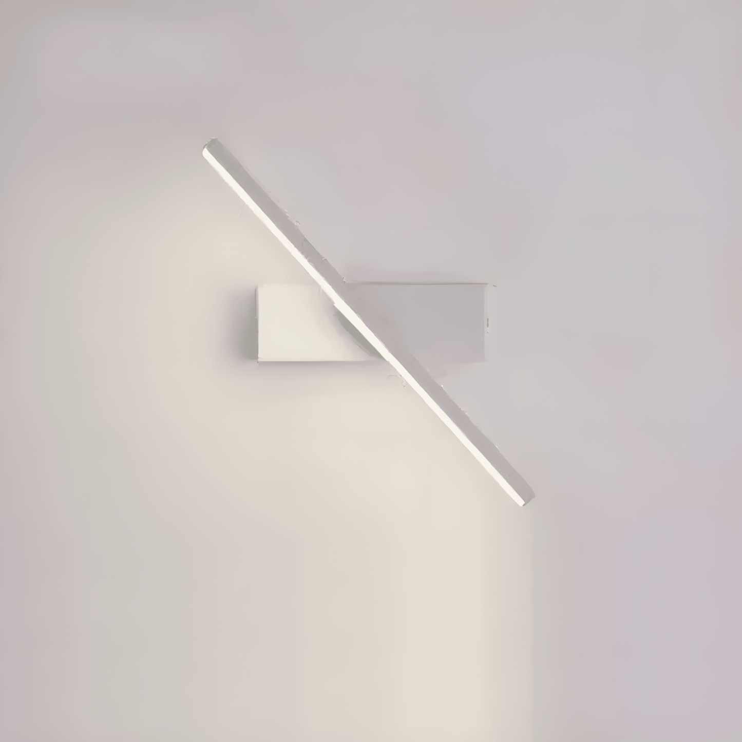 Applique murale LED en forme de lame rotative pour chambre - Luminenza - Blanc