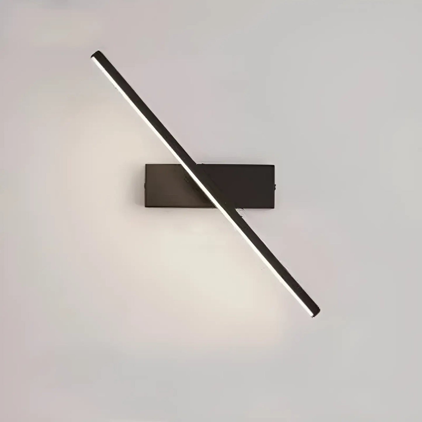 Applique murale LED en forme de lame rotative pour chambre - Luminenza - Noir