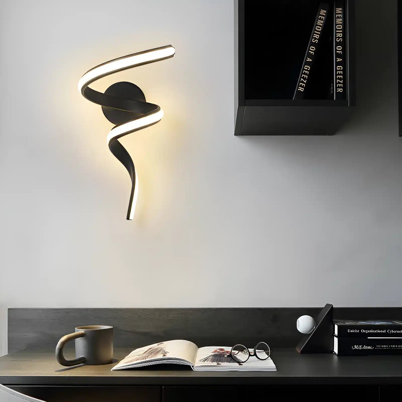 Applique murale LED en forme de tourbillon éclairé pour chambre - Luminenza - Blanc