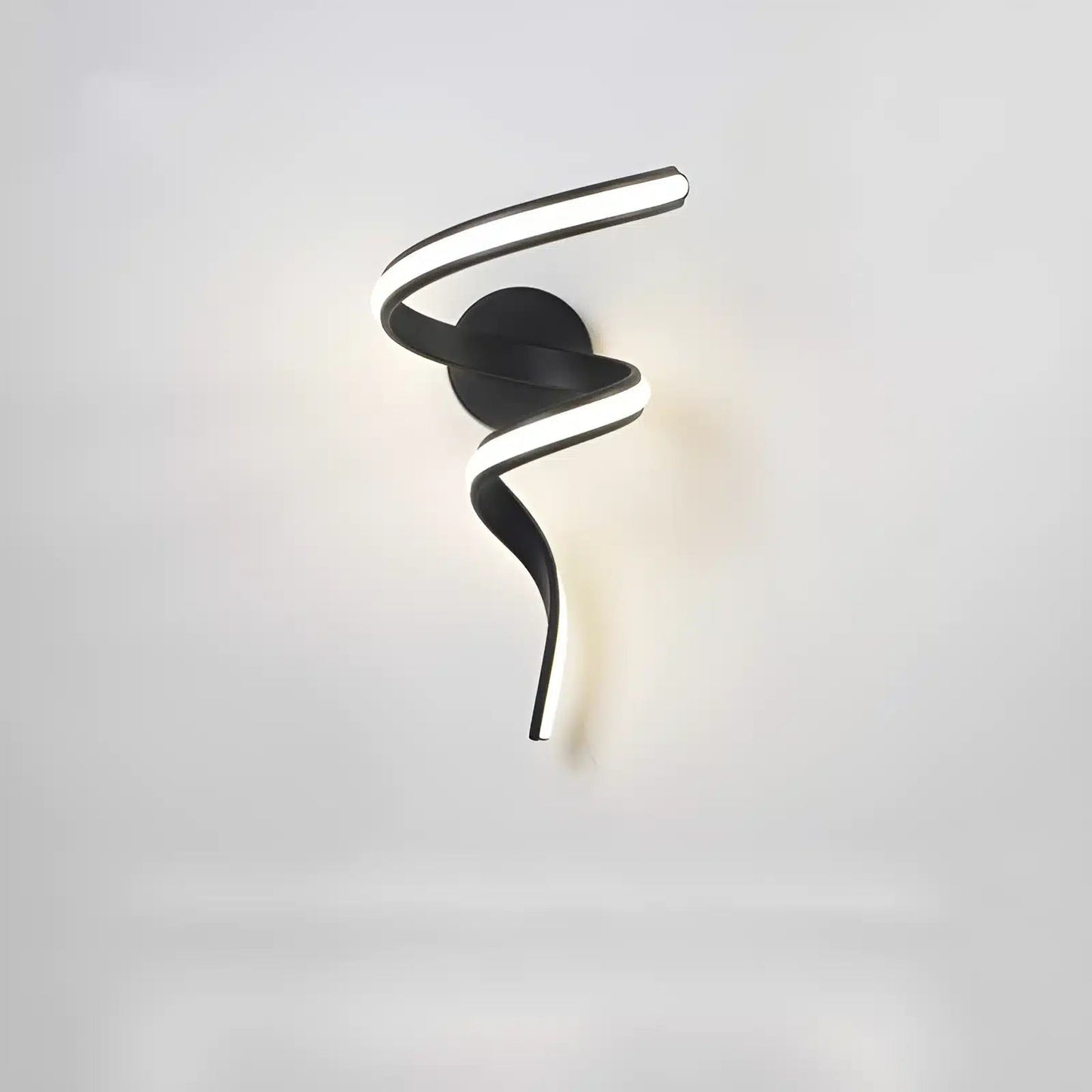 Applique murale LED en forme de tourbillon éclairé pour chambre - Luminenza - Noir