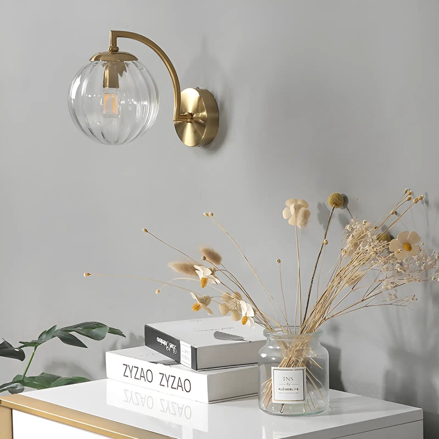 Applique Murale LED en Verre Coloré pour chambre - Luminenza - Cognac