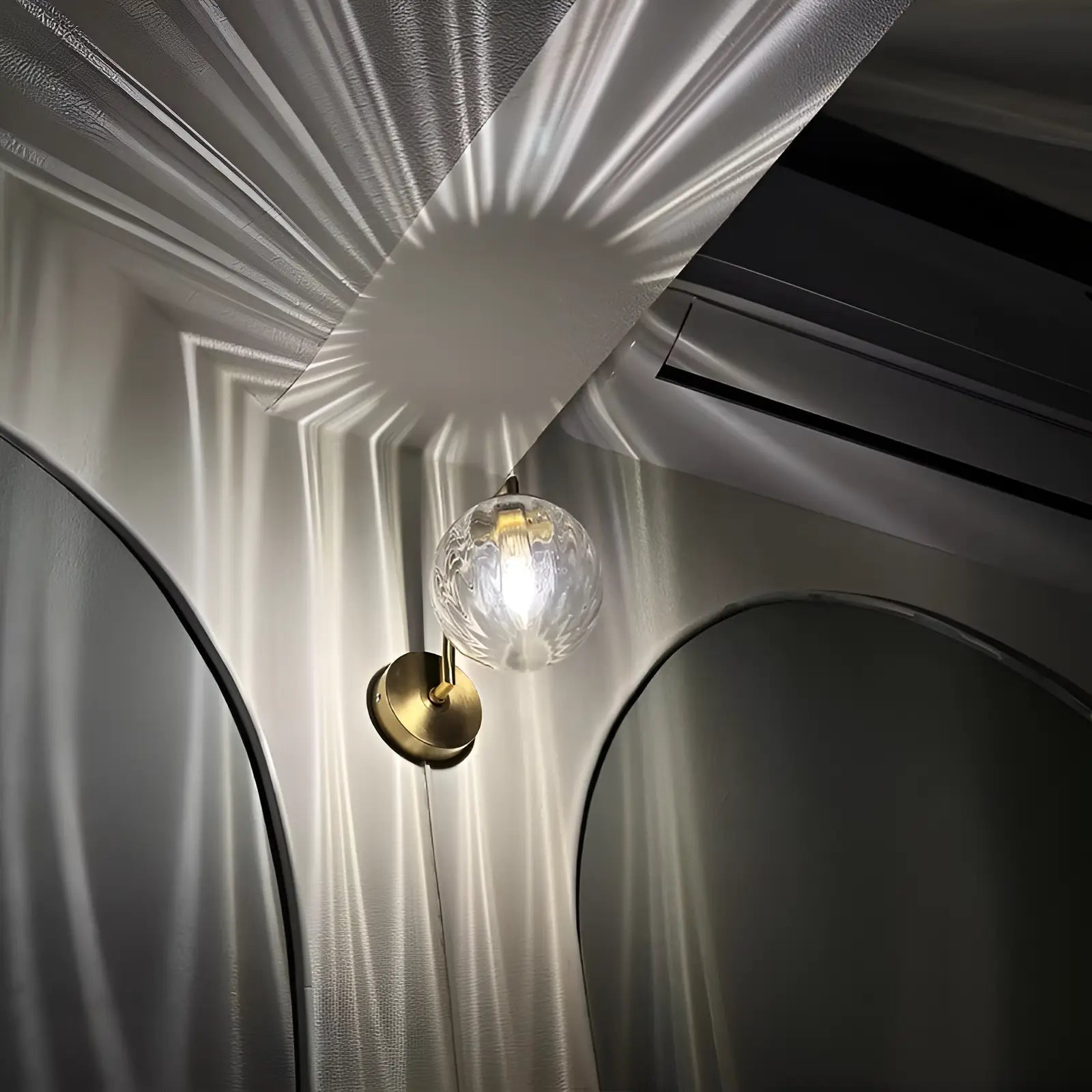 Applique Murale LED en Verre Coloré pour chambre - Luminenza - Cognac