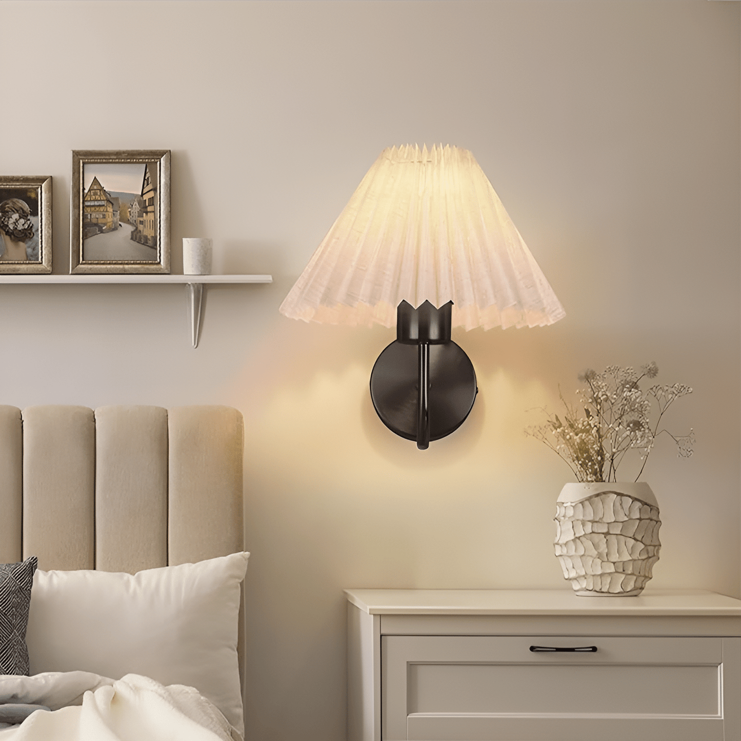 Applique Murale Nordique Rétro en Tissu Plissé Éventail - Luminenza - Blanc