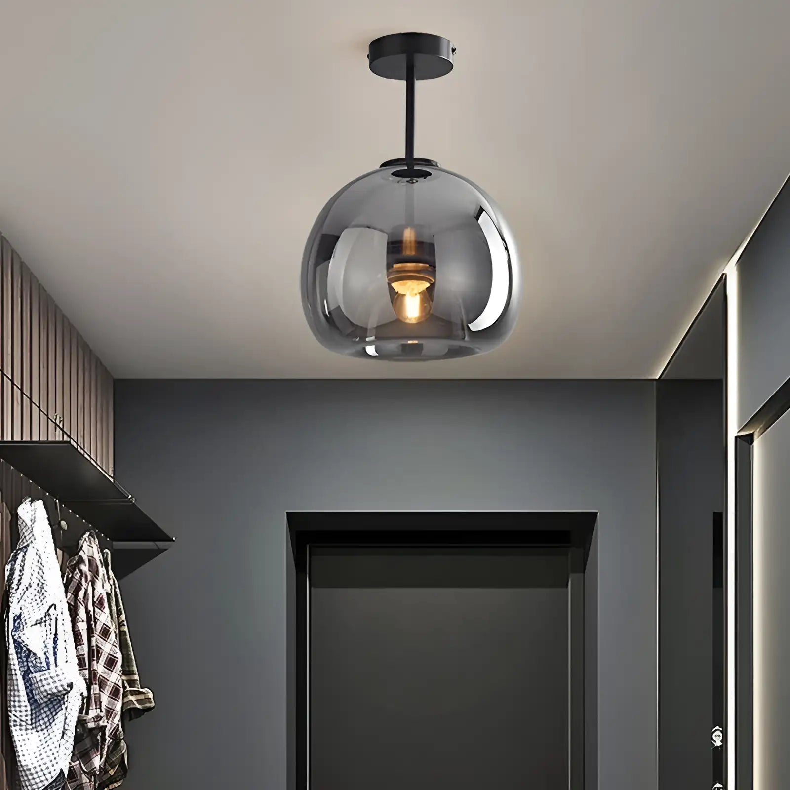 Plafonnier LED en forme de lanterne pour salon - Luminenza - Cognac