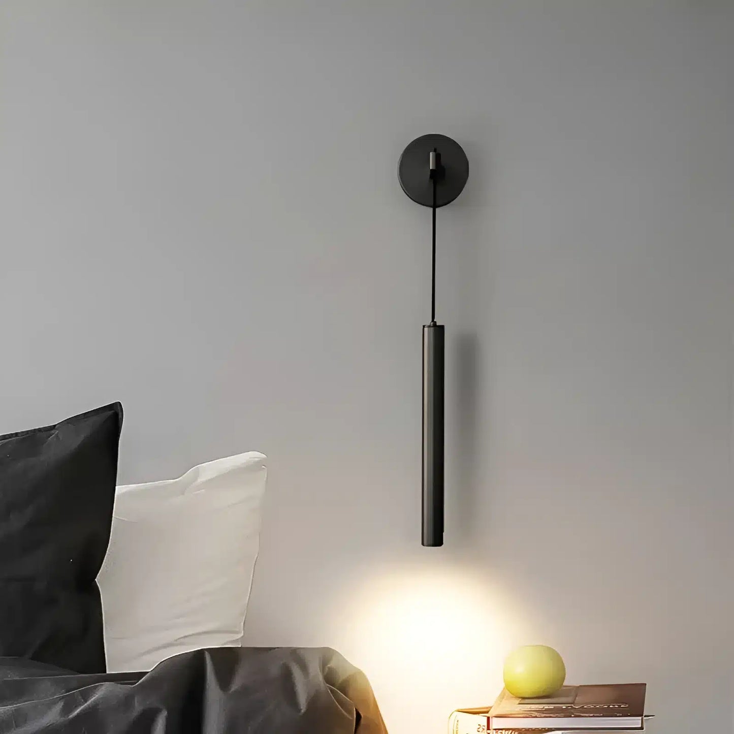 Applique murale LED en forme de pendule élégante pour chambre