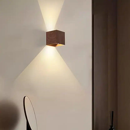 Applique murale LED moderne minimaliste carrée en bois pour Salon