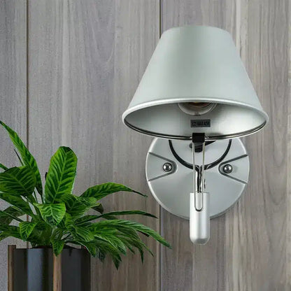 Applique murale LED style atelier pour chambre