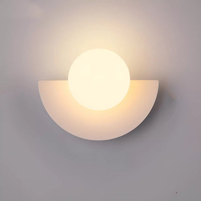 Éclairage LED Intérieur - Design Simple et Créatif