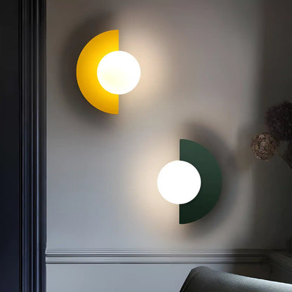 Éclairage LED Intérieur - Design Simple et Créatif