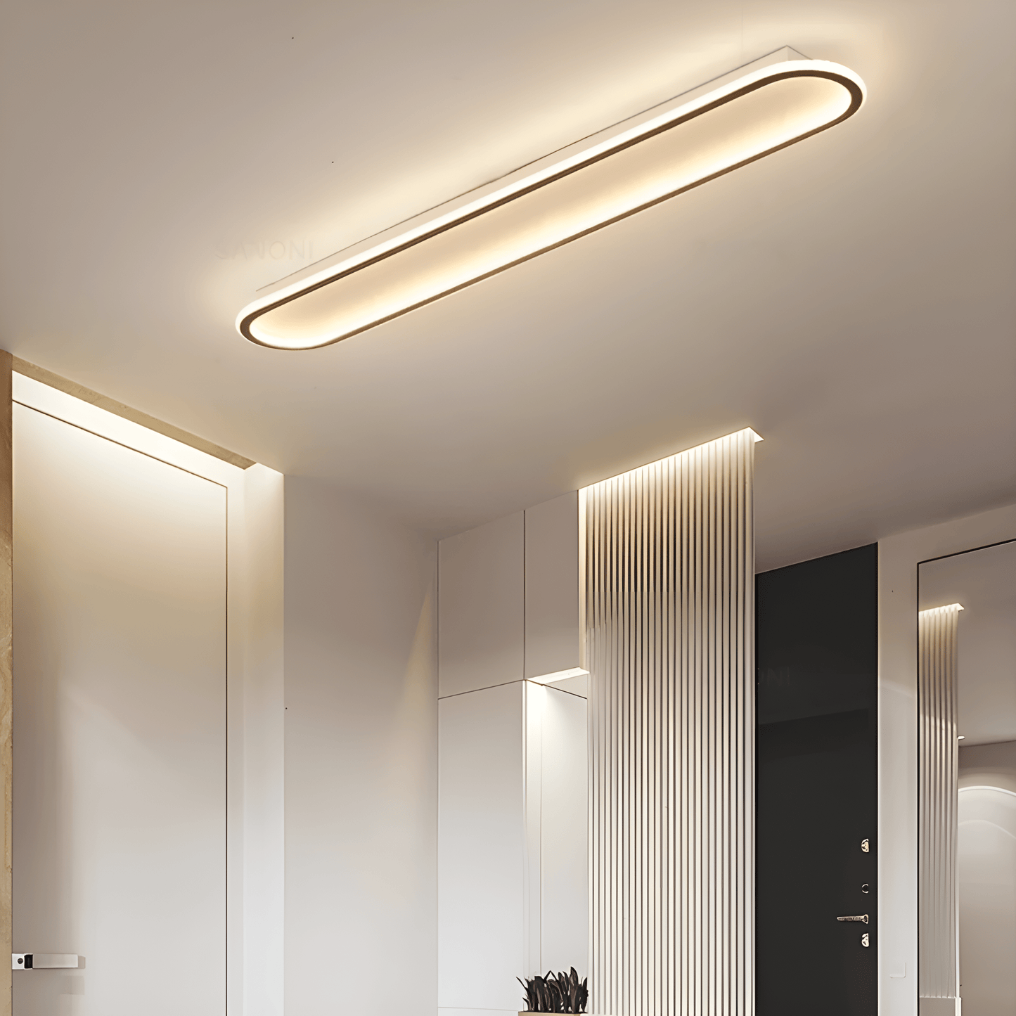 Plafonnier LED au design moderne doré et noir avec des lumières variables