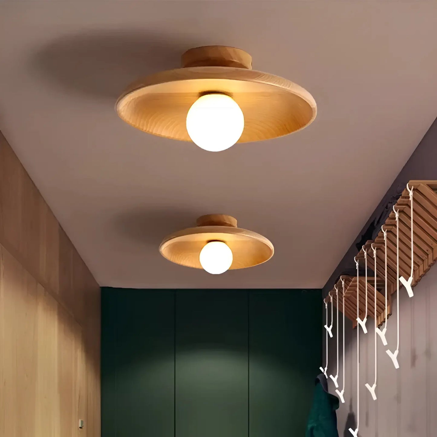 Plafonnier LED design concave en bois pour salon