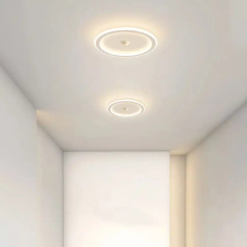 Plafonnier LED au design moderne forme ronde et carrée en noir et blanc pour salon