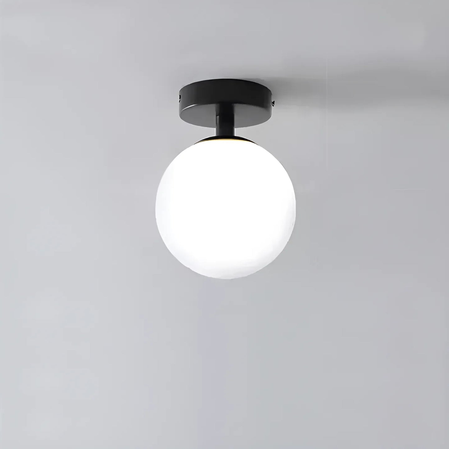 Plafonnier LED en forme de boule lumineuse pour salon
