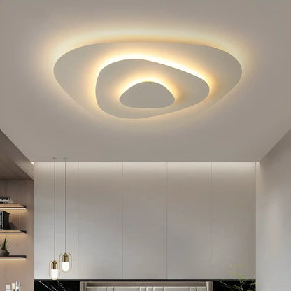 Plafonnier LED en forme de série d'éclats asymétriques pour chambre