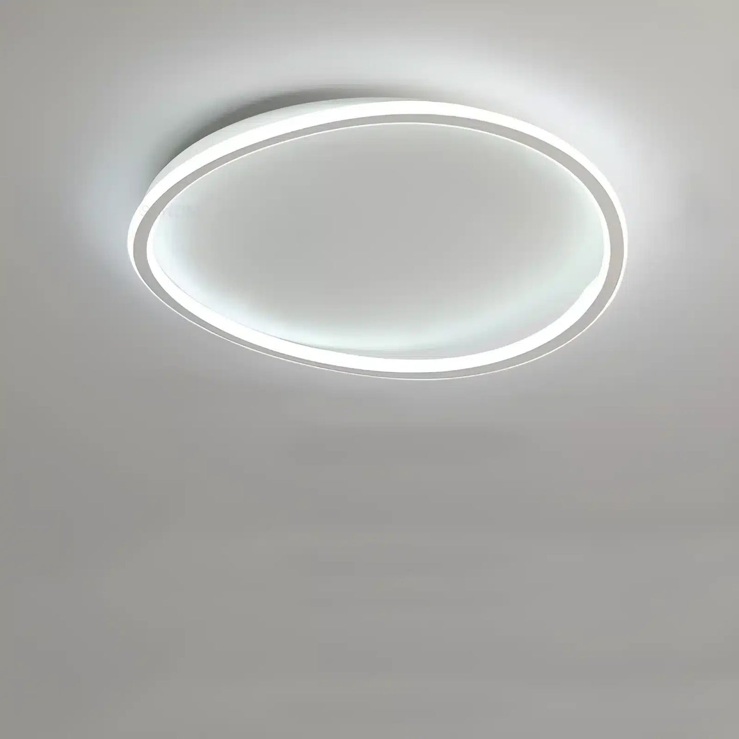 Plafonnier LED halo ovale pour salon