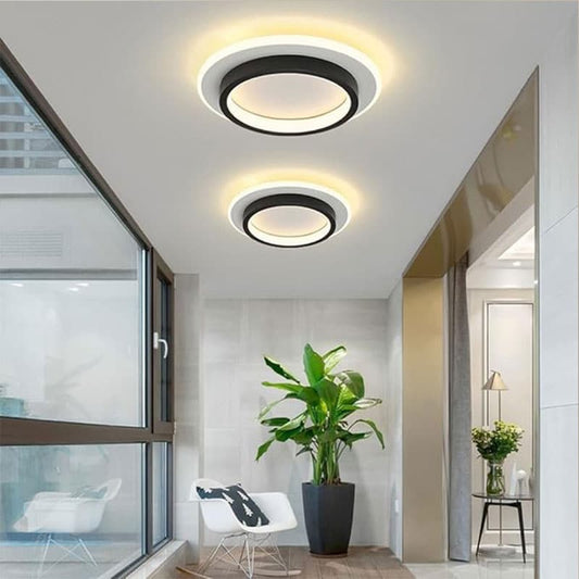 Plafonnier LED au design moderne en forme ronde pour un salon