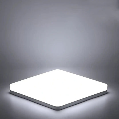 Plafonnier LED versatile pour salon