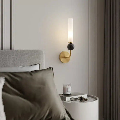 Applique Murale avec coude en Marbre et Cuivre avec Abat - jour Acrylique pour salon - Luminenza - Doré