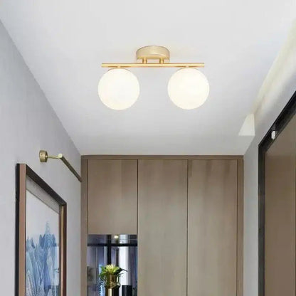 Plafonnier LED en verre nordique en duo ou trio boules blanches pour Salon - Luminenza - Doré